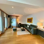 Atrium בקתה רדשטאדט