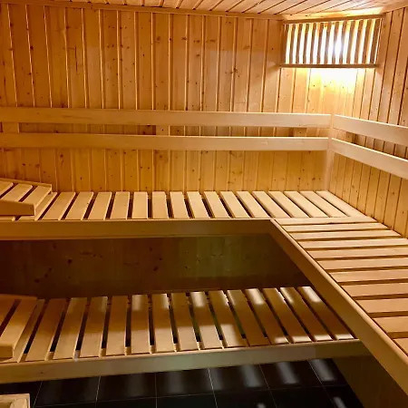 Atrium Chalet *